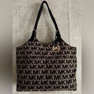 Michael Kors Jet Set Monogram Signature Logo Blk/Beige Shoulder/Satchel Tote Bag